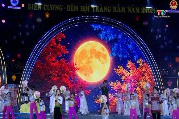 Tổng duyệt chương trình truyền hình trực tiếp “Biên cương - Đêm hội trăng rằm” năm 2026