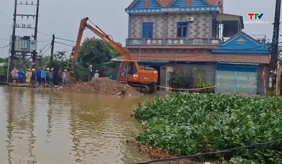 Xã Hoạt Giang nhiều điểm ngập sâu, tiềm ẩn nhiều nguy cơ mất an toàn