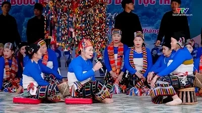 Người giữ hồn văn hoá Thái ở Xuân Du