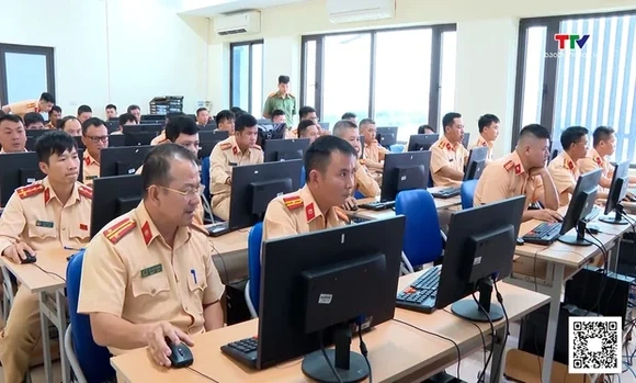 Kiểm tra, đánh giá chất lượng cán bộ, chiến sĩ Cảnh sát giao thông năm 2026