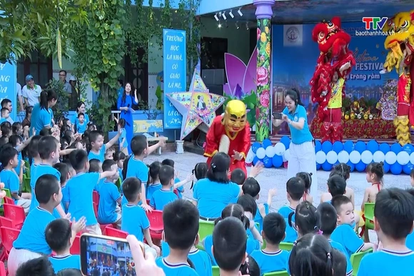 Không khí trung thu sớm ở các địa bàn dân cư