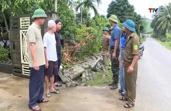 Khẩn trương bàn giao mặt bằng Dự án cầu Đá Đen