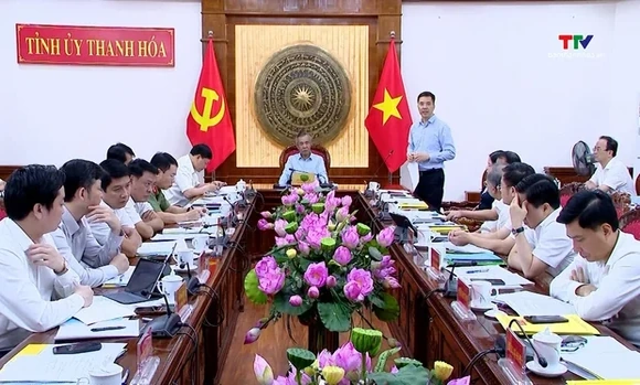 Bí thư Tỉnh ủy Lê Đức Thái làm việc với Thường trực Đảng ủy các phường thuộc thành phố Thanh Hóa cũ
