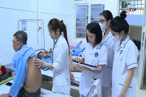 Đẩy mạnh thực hiện bệnh án điện tử