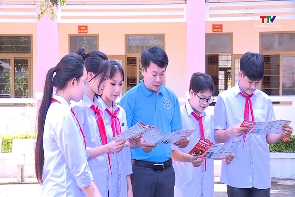 Thanh Hóa phấn đấu 100% học sinh tham gia bảo hiểm y tế
