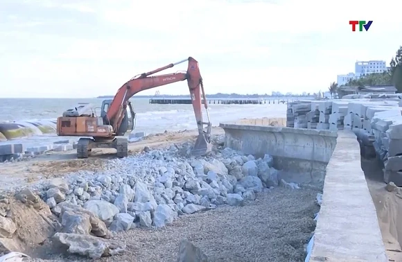 Dự án kè biển Hải Tiến gặp khó do thiếu nguồn vật liệu đá hộc