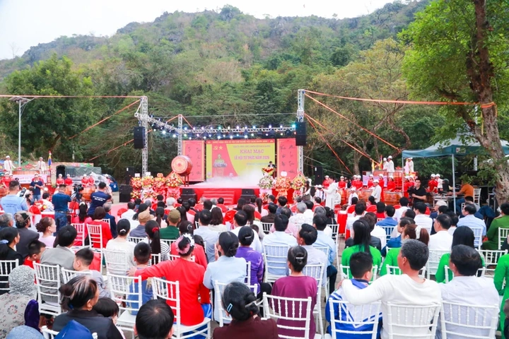 Tưng bừng Lễ hội Từ Thức năm 2026