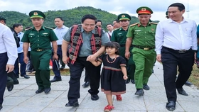 Truyền hình trực tiếp: Lễ khởi công xây dựng các trường phổ thông nội trú liên cấp tiểu học và trung học cơ sở tại các xã biên giới đất liền